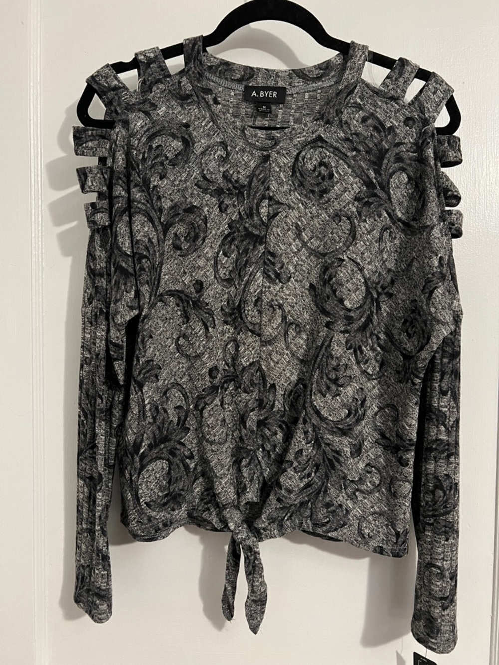 A. Byer Charcoal Gray Floral Cold-Shoulder Tie-Front Long Sleeve Top